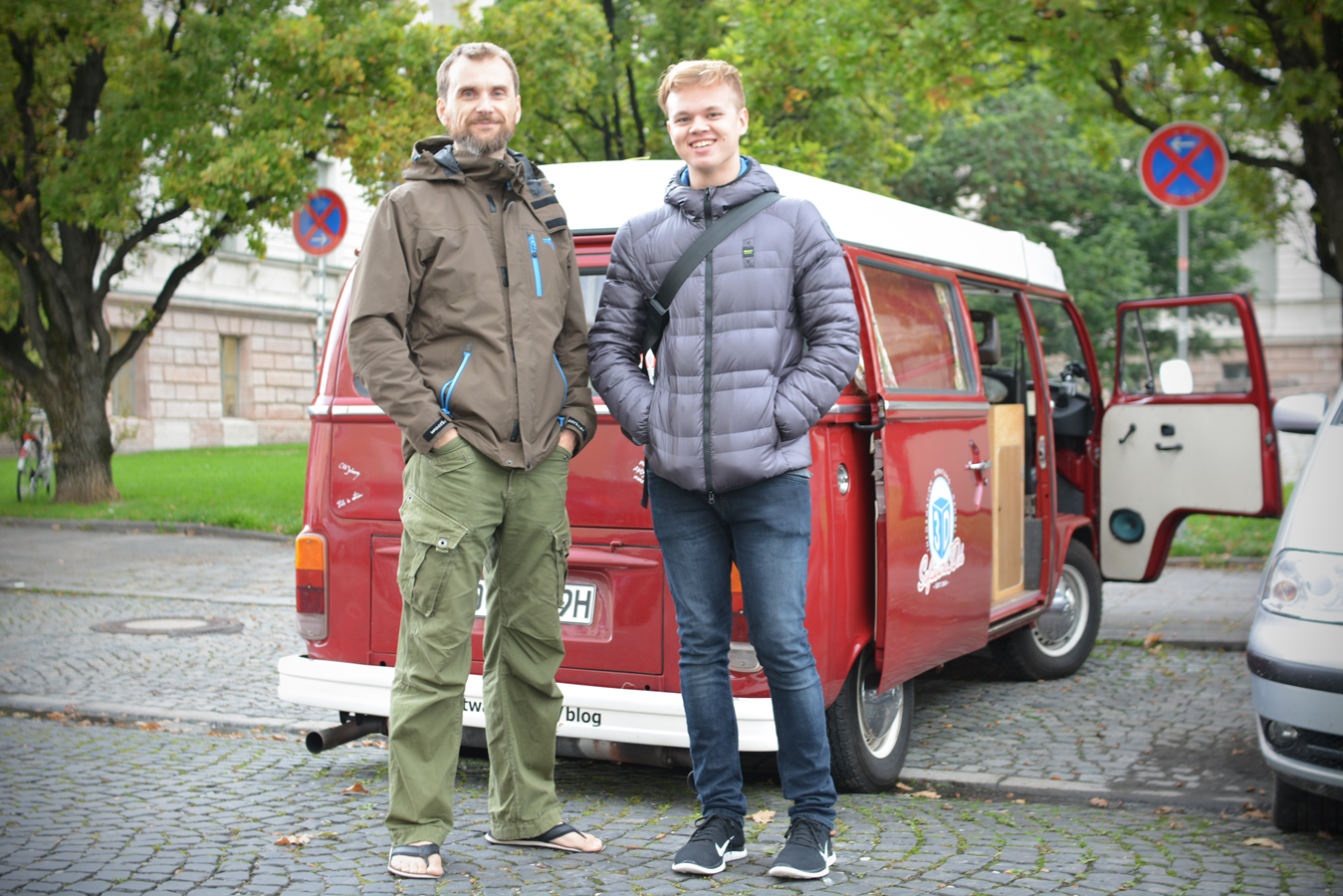 Characterdesigner und CGI Johnny